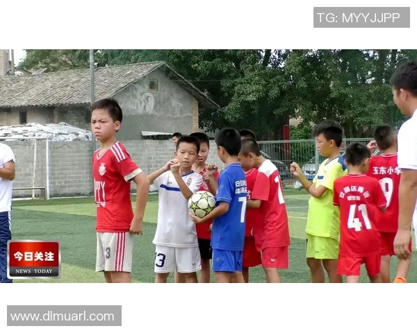 少儿足球考官的职责与发展前景探讨如何培养未来的足球人才