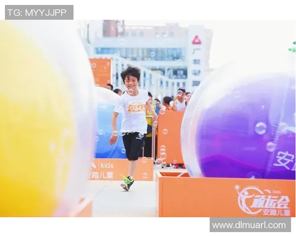 安踏Kids足球助力儿童成长开启快乐运动新篇章